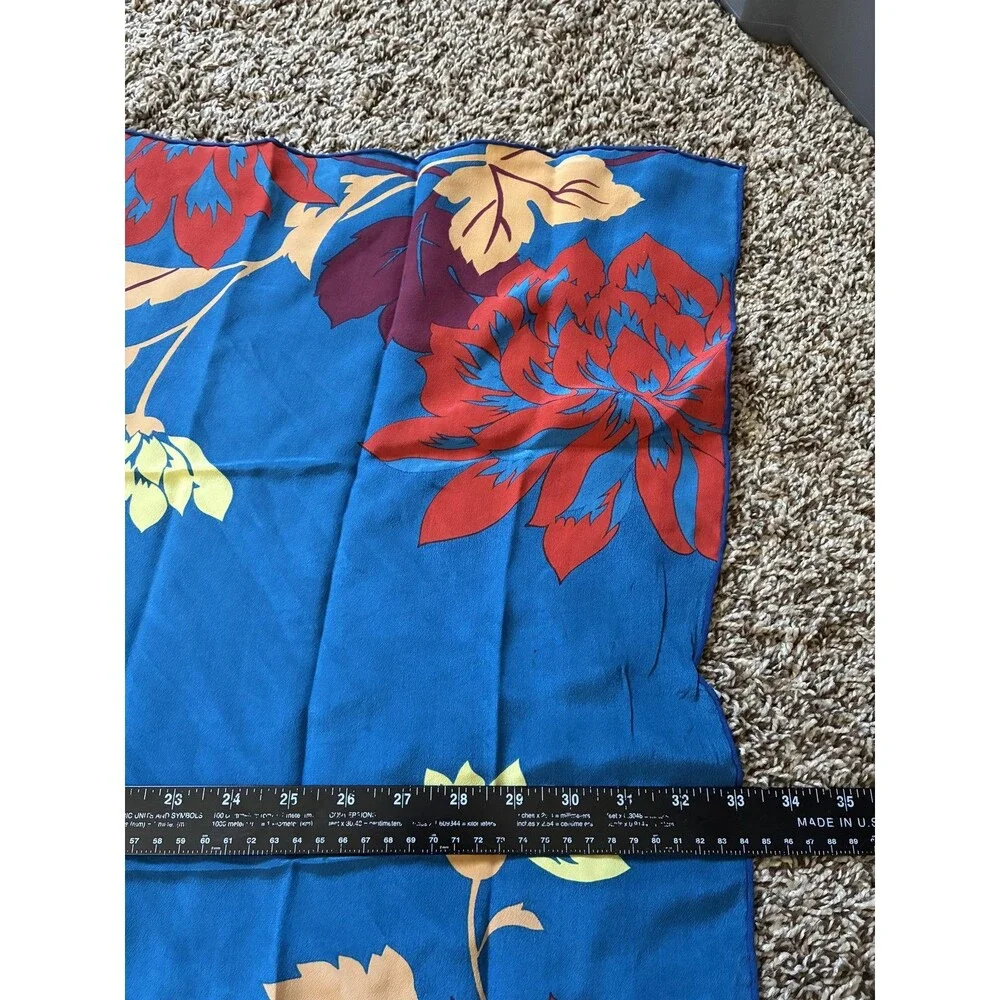 100% Silk Vintage Casca For Magid Scarf One Size Blue Floral 34x34 Square Print